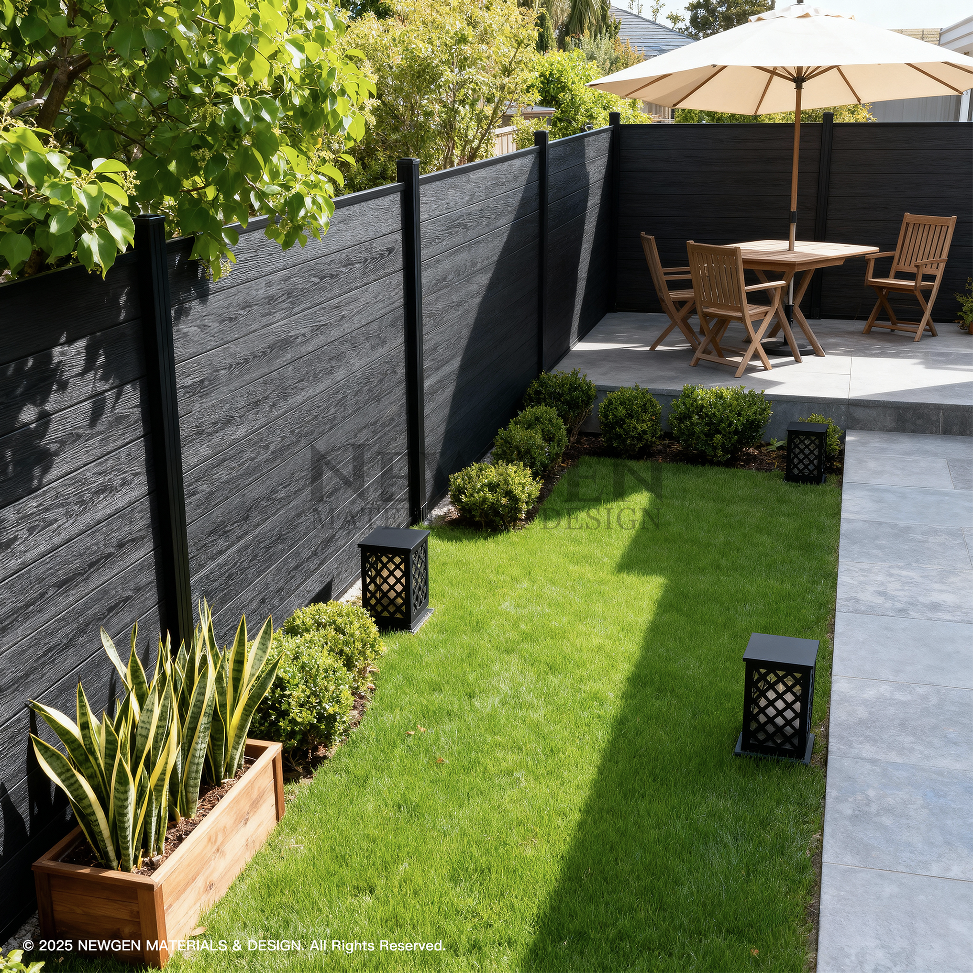 Backyard multi color composite fence bundle