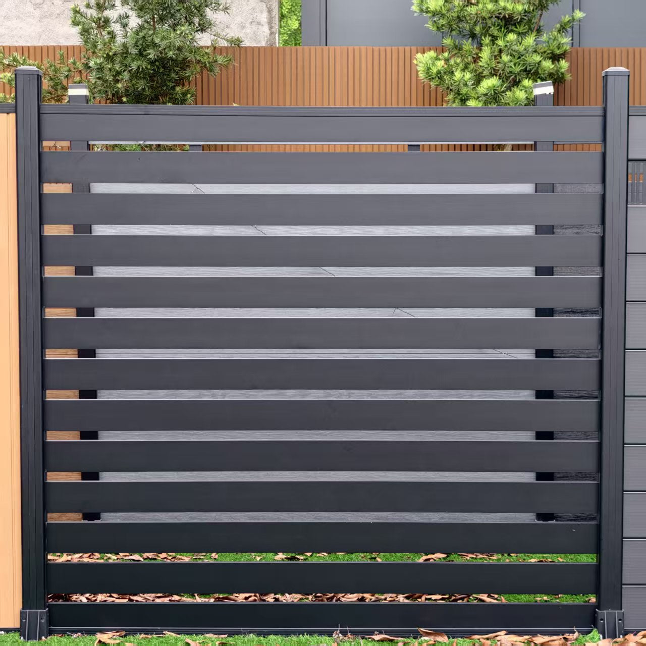Luxury Aluminum Fence